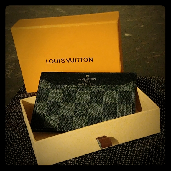 Other - Louis half wallet